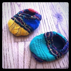 Custom Coogi sweater baby booties newborn vtg auth